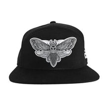 Load image into Gallery viewer, EOTO Cotton Twill Moth Hat - Black
